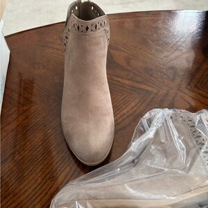 Igor Taupe Ankle Boots for Women